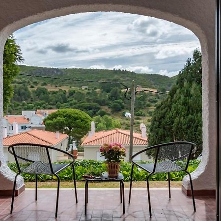 Villa GuestReady - Vivenda Santiago Sesimbra Esterno foto